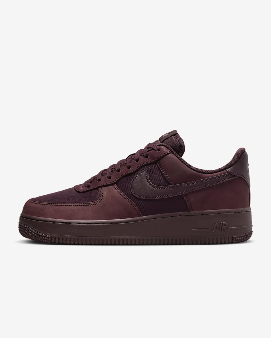 Calzado para hombre Nike Air Force 1 07 LX. Nike